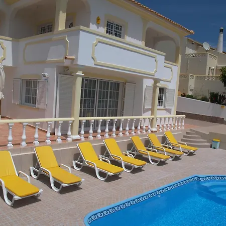 In Olhos De Agua Mit Privatem Pool * Olhos de Agua (Albufeira)